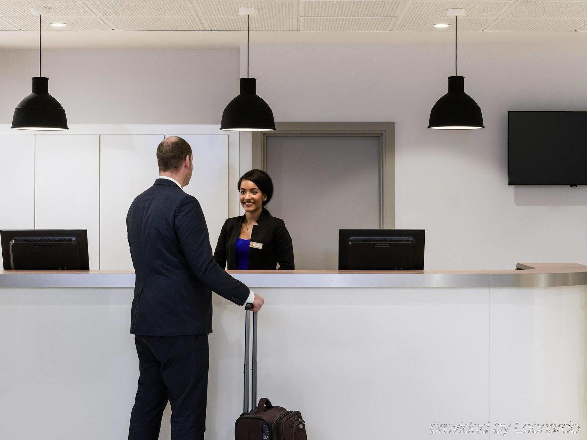 อดาจิโอ แอคเซส เล ฮาฟร์ อพาร์ตโฮเต็ล Aparthotel เลออาฟร์ ภายนอก รูปภาพ