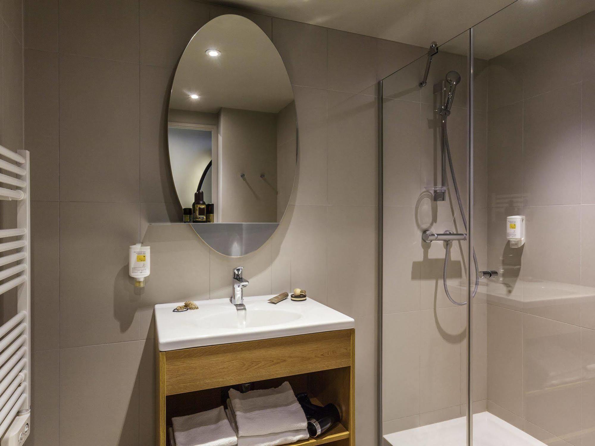อดาจิโอ แอคเซส เล ฮาฟร์ อพาร์ตโฮเต็ล Aparthotel เลออาฟร์ ภายนอก รูปภาพ